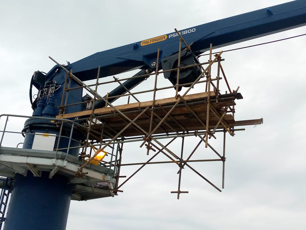 Montage de la grue perenco