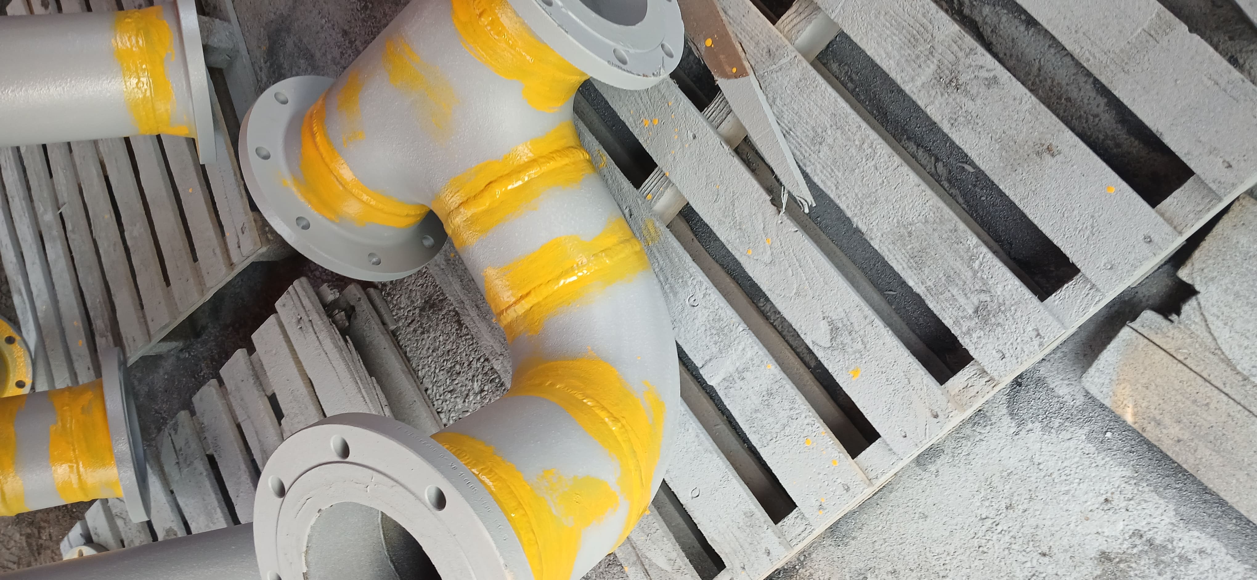 Tuyauterie riser perenco